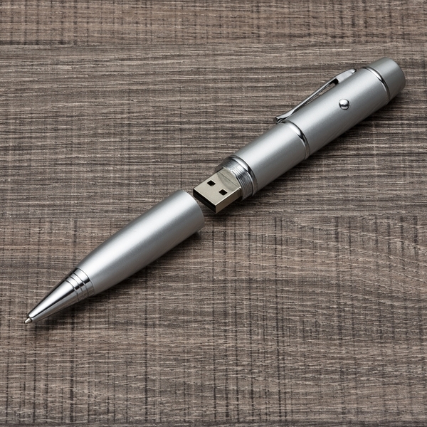 HB1700 - Caneta Pen Drive 4GB e Laser