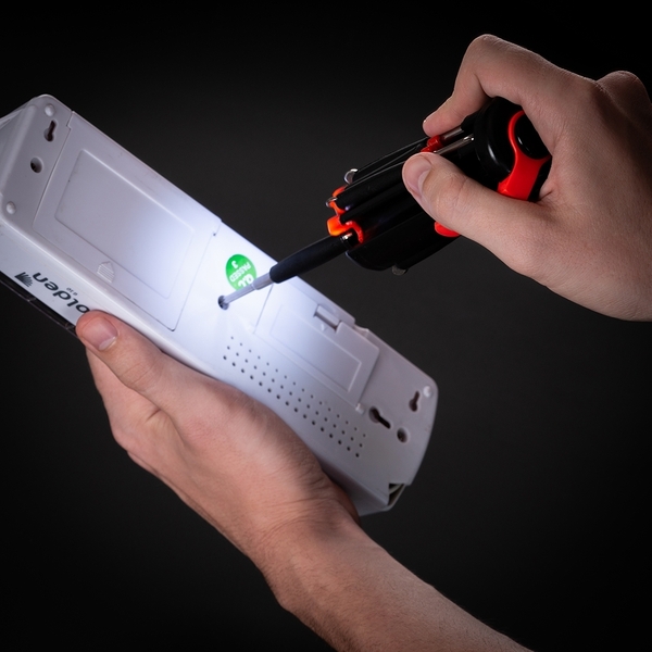 HB41581- Kit Ferramenta 7 Chaves com Lanterna